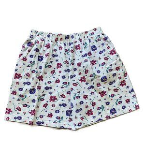 Northern Reflections Pull-On Shorts with Pockets White Floral Print Vintage 90s